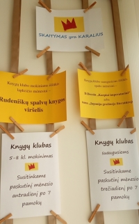 Knygų klube rudeniškos spalvos